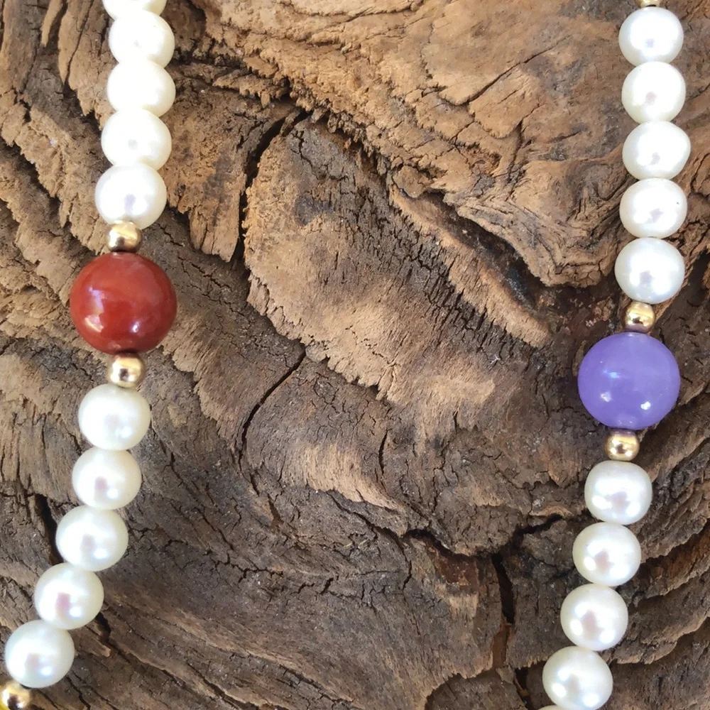 Vintage 14k Gold Colors of Jade Pearl Bead Necklace